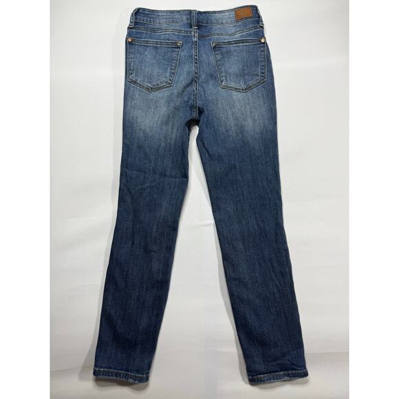 Judy Blue Women's Relaxed Fit Skinny Stretch Blue Denim Jeans - Size 28x26 - Picture 2 of 6